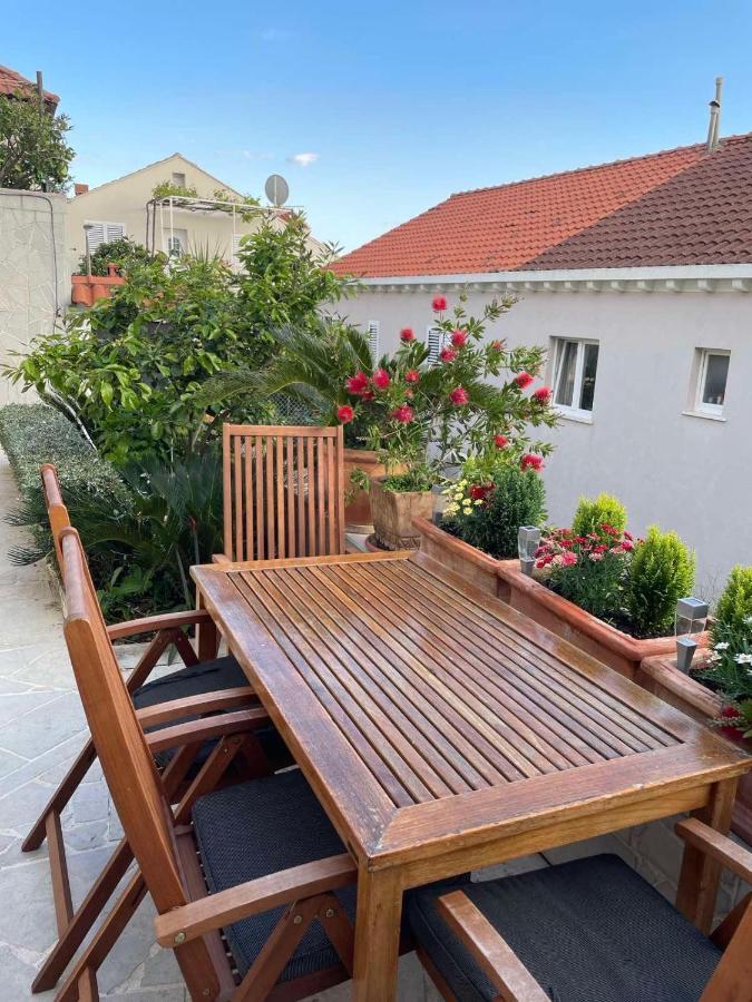 Apartments Tomas Ντουμπρόβνικ Εξωτερικό φωτογραφία